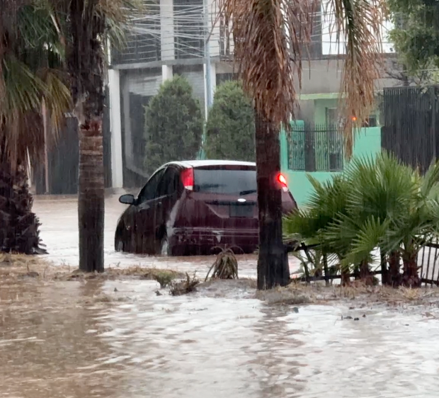 Tormenta Rachel Deja 25 Colonias sin Luz y Vialidades Inundadas en Ensenada, BC